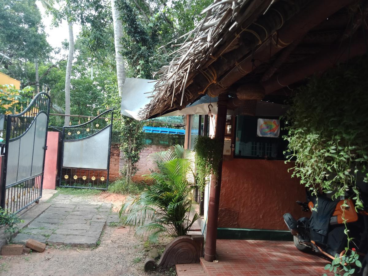 Hotel Mango Palace Varkala Exteriér fotografie