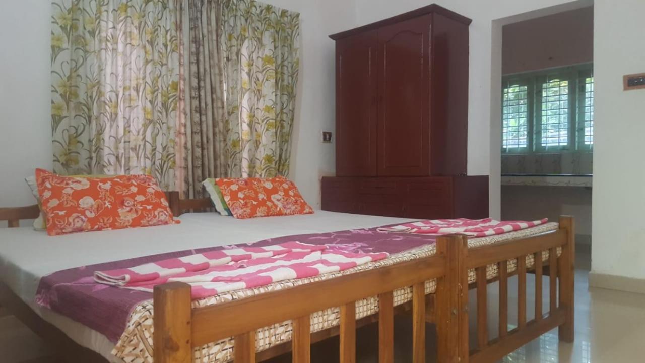 Hotel Mango Palace Varkala Pokoj fotografie